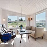 Tabithe - 500m From The Sea By Interhome *